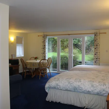 Courtlands Nurseries B&B-2
